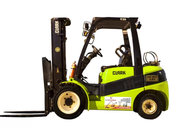 Empilhadeira Clark GTS30TSU 3.0 t